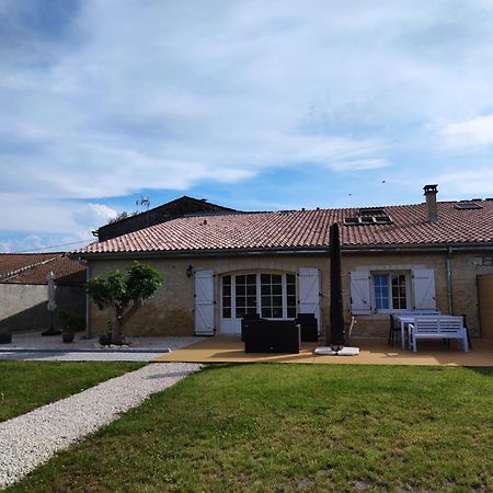 Jau-Dignac-et-Loirac Domaine Des Pres De Joussac - Protocole Sanitaire Strictヴィラ エクステリア 写真