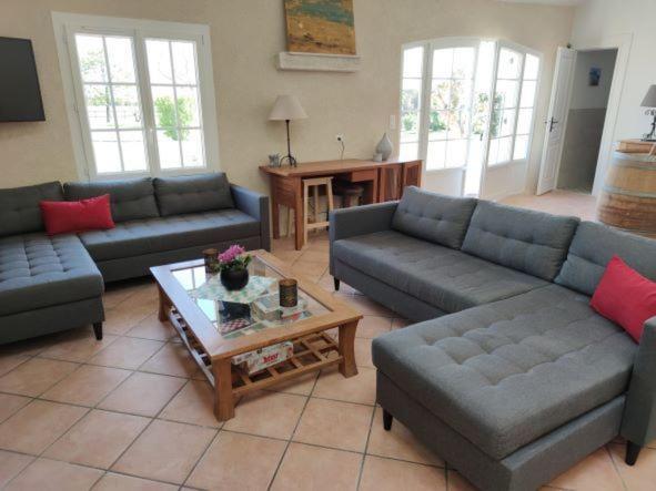 Jau-Dignac-et-Loirac Domaine Des Pres De Joussac - Protocole Sanitaire Strictヴィラ エクステリア 写真